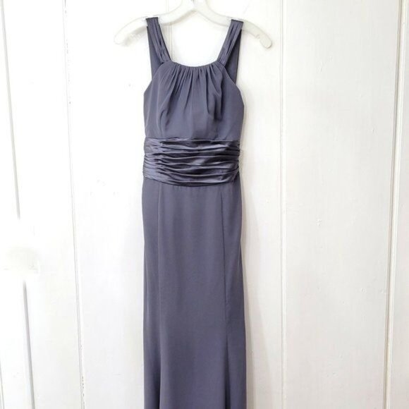 David's Bridal Gray Sleeveless Chiffon Gown Women's Size 6 NWT - Picture 2 of 5